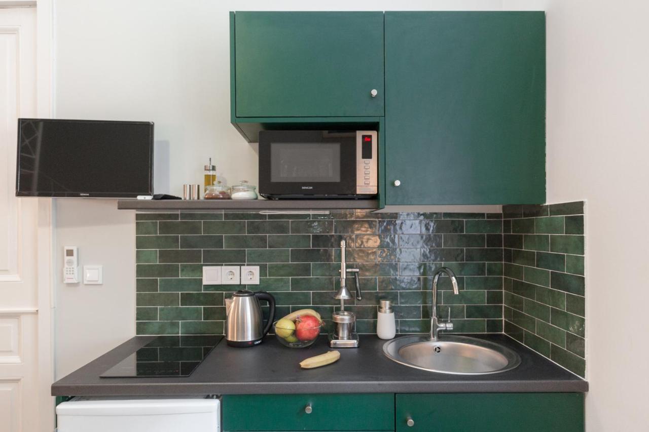 Troon Of Athens Apartments Esterno foto